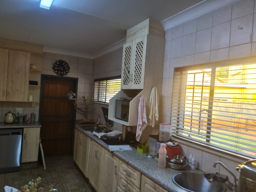 4 Bedroom Property for Sale in Protea Park North West